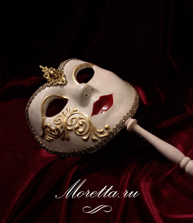 Венецианская маска на палочке белого цвета